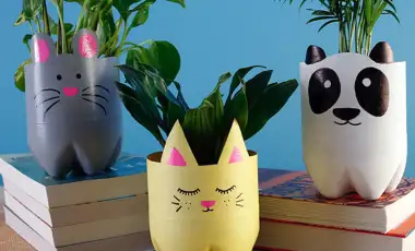 Làm Đồ Dùng Gia Đình Bằng Phế Liệu