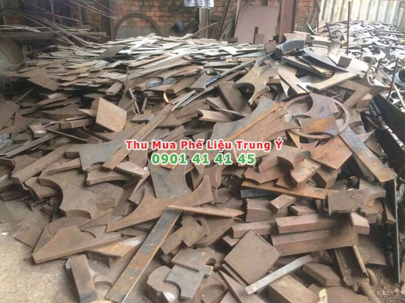 Tiêu chí tìm địa chỉ thu mua sắt phế liệu với giá cao tại TPHCM